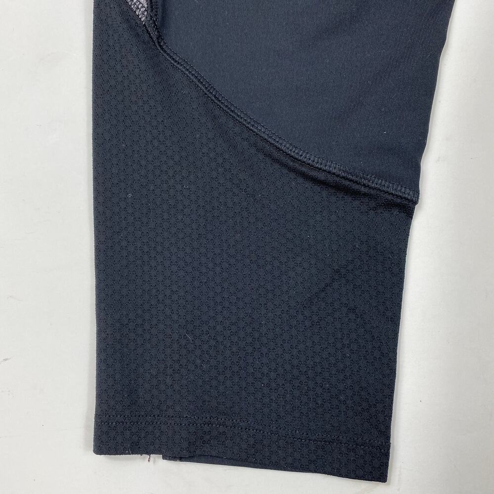 C9 Champion Capri Leggings Colorblock Black Gray Yoga Mesh Womens Moisturewick - Picture 6 of 8